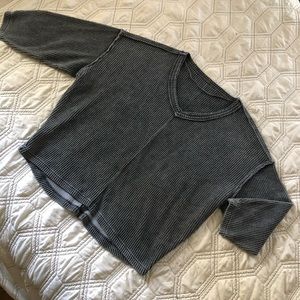 Free people oversized gray v-neck top